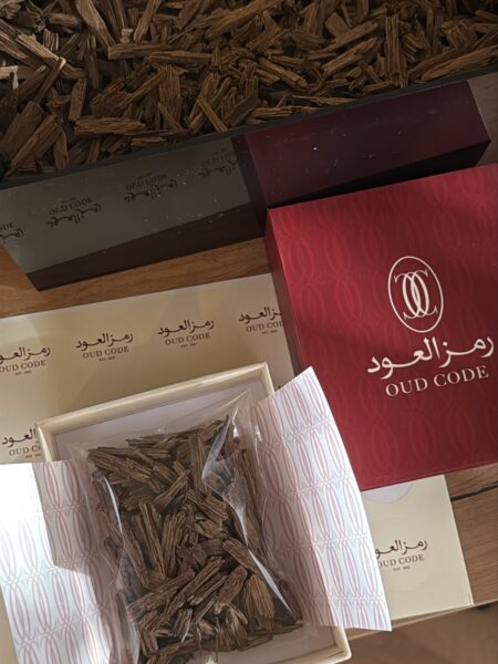 دقة العود الفيتنامي | Vietnamese Oud Daqah – 40g